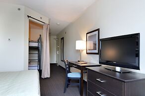 Super 8 by Wyndham Peterborough
