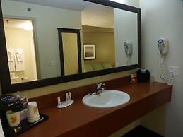 Super 8 by Wyndham Peterborough