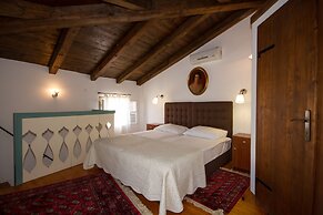 Casa Garzotto Integrated Hotel