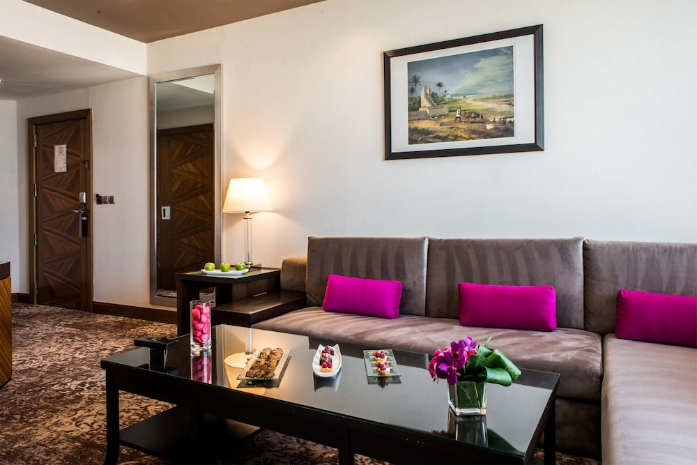 Hotel Kenzi Tower