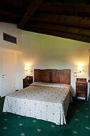 Hotel Candiani