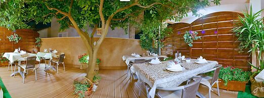 Villa Midea