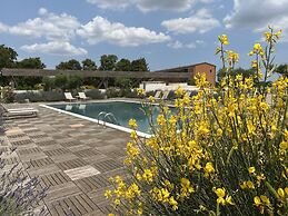 Victor Country Hotel