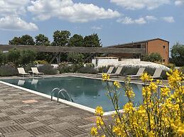 Victor Country Hotel