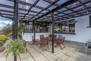 Guisachan Guest House