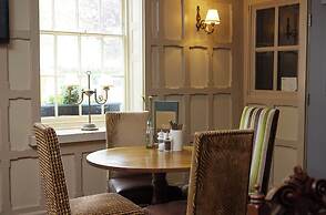 Chequers Inn by Greene King Inns