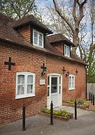 Chequers Inn by Greene King Inns