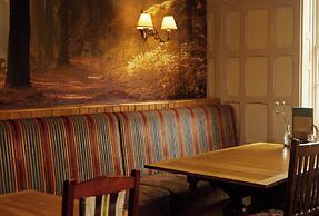 Chequers Inn by Greene King Inns