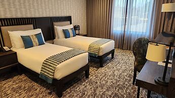 Golden Horse Hotel