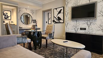 Golden Horse Hotel