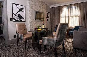 Golden Horse Hotel
