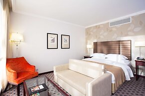 Phakalane Golf Estate Hotel Resort