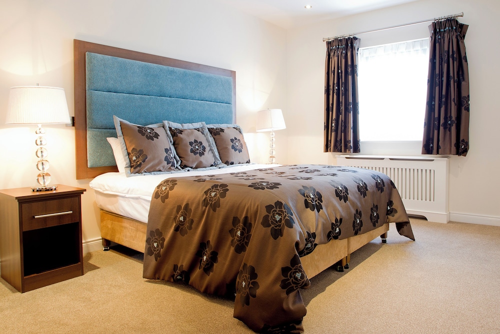Moyvalley Hotel & Golf Resort