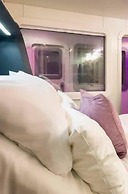 YOTELAIR Amsterdam Schiphol - Transit Hotel
