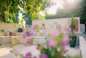 Hotel Club-E