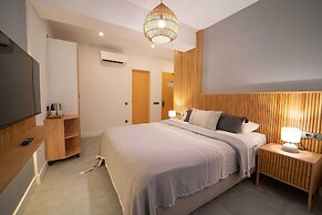 Hotel Club-E