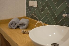Hotel Club-E