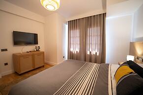 Hotel Club-E