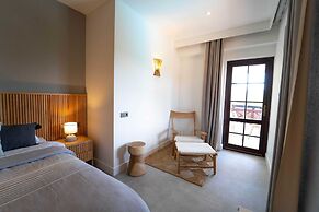 Hotel Club-E