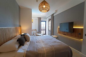 Hotel Club-E