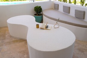 Hotel Club-E