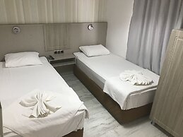 Hotel Marine