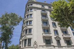 Casagrand Luxury Apartments Barcelona