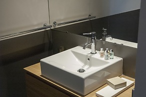 Casagrand Luxury Apartments Barcelona