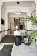 Casagrand Luxury Apartments Barcelona