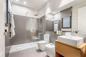 Casagrand Luxury Apartments Barcelona