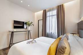 Casagrand Luxury Apartments Barcelona