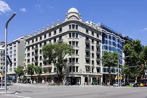 Casagrand Luxury Apartments Barcelona