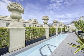 Casagrand Luxury Apartments Barcelona