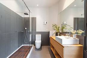Casagrand Luxury Apartments Barcelona