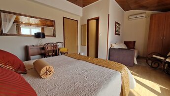 Avalena Residence