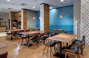 Best Western Plus Premium Inn