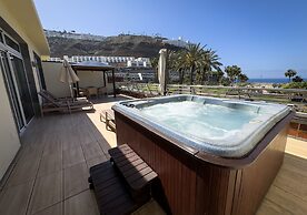 Holiday Club Playa Amadores