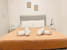 Elvita Apartments