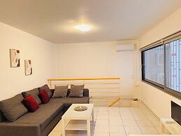 Elvita Apartments
