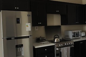 Kingston Apartment at Tres Vista