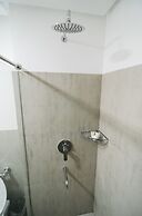 Travelite Express Hotel