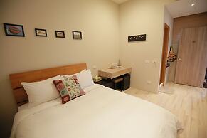 Enjoy Home Stay