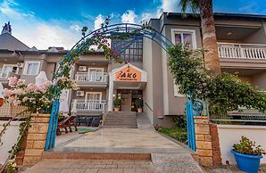 Club Ako Apartments