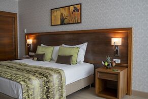 Atakosk Hotel