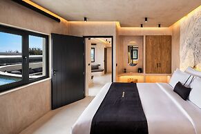 Senses Luxury Houses