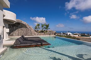 Senses Luxury Houses