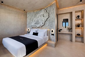 Senses Luxury Houses
