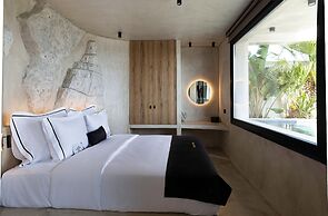 Senses Luxury Houses