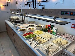 Gulluk Life Hotel