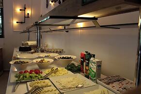 Gulluk Life Hotel
